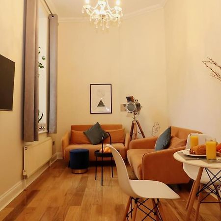Seagulls Nest- Stylish 1 Bed Seafront Apartment Гастингс Экстерьер фото